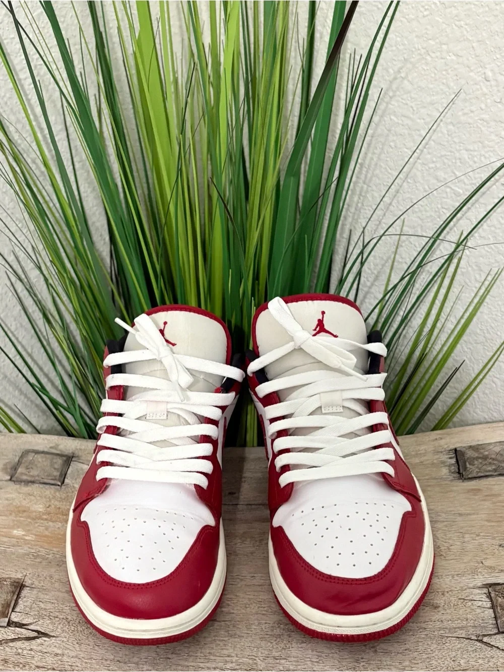 Air Jordan 1 Low White Black Red Sneakers